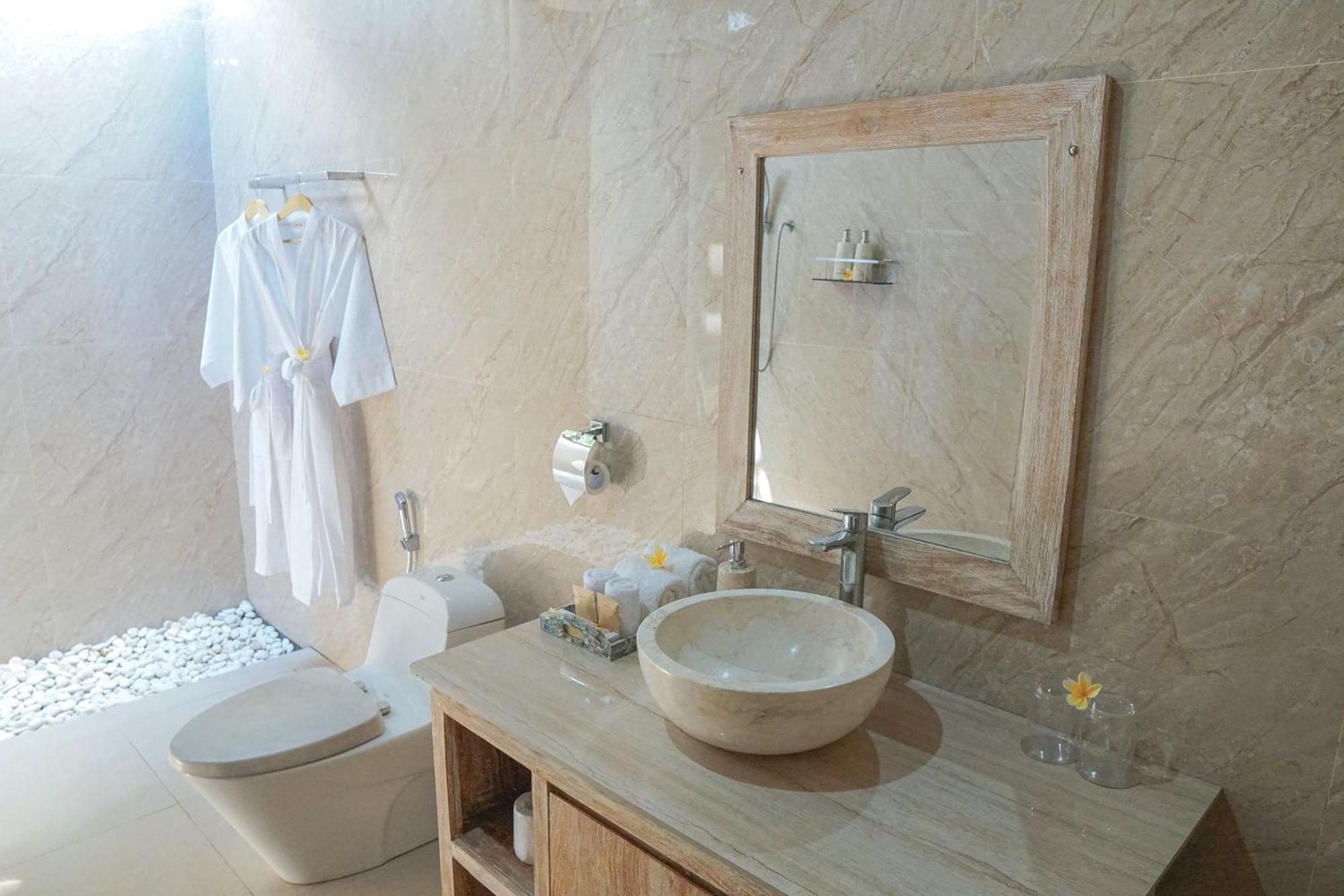 Batununggul Caspla Resort By Loccal Collection מראה חיצוני תמונה