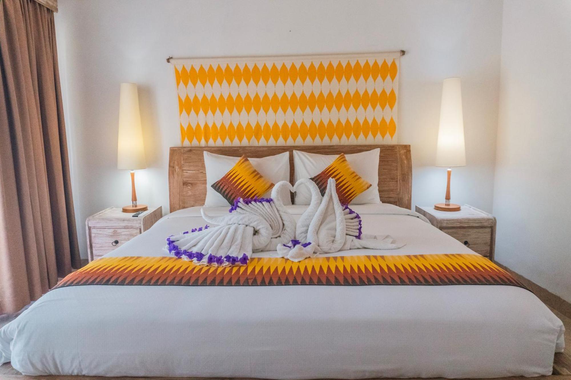 Batununggul Caspla Resort By Loccal Collection מראה חיצוני תמונה