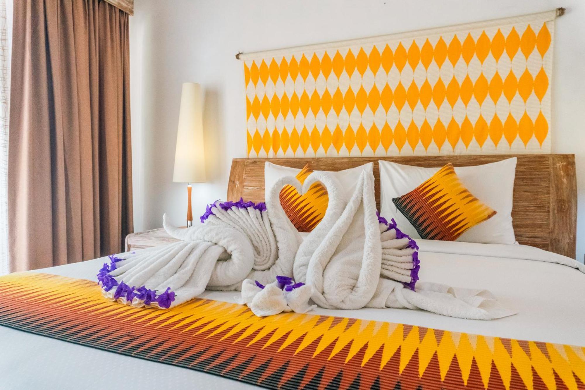Batununggul Caspla Resort By Loccal Collection מראה חיצוני תמונה